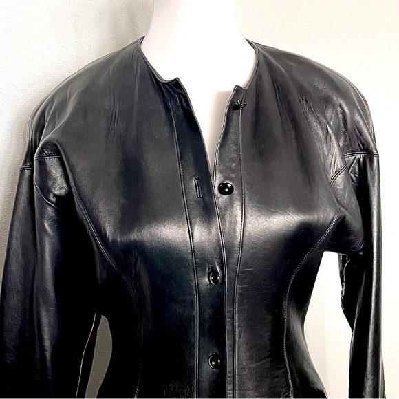 ANNI ‘90 Vtg Black Lambskin Leather Long Button Front Fitted Coat Dress Timeless - Picture 3 of 16